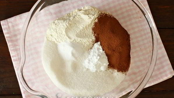 торт шоколад на кипятке в мультиварке