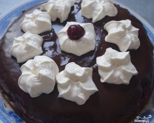 Вишневый торт со сливками