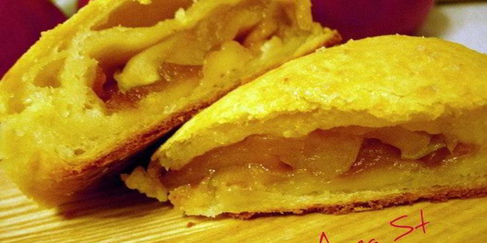 Рецепт творожных слоек с яблоками