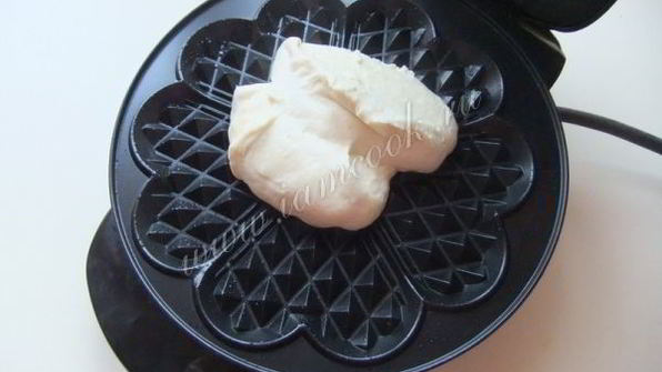 вафли с рисовой кашей и киселем