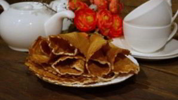 вафли в вафельнице