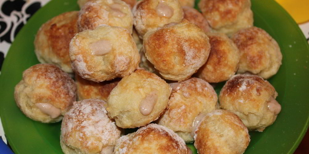 Рецепт домашних профитролей с банановым кремом