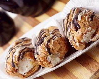 Домашние эклеры с кремом к чаю