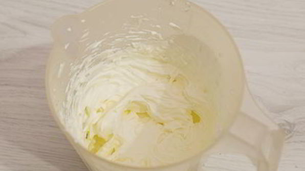 перевернутые профитроли с сырным кремом и перцем