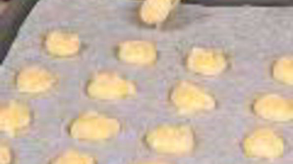 профитроли с картофельным салатом