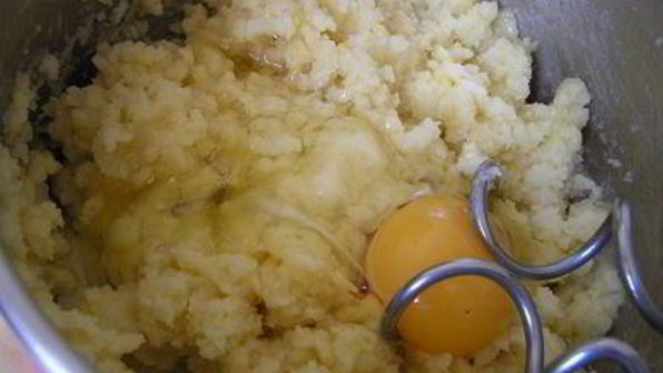 профитроли с лимонным кремом