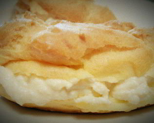 Профитроли с заварным кремом без пшеничной муки