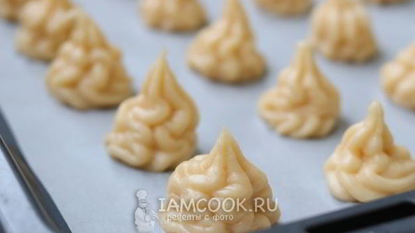 профитроли с заварным кремом