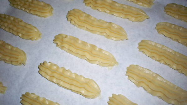 эклеры с масляно-заварным кремом