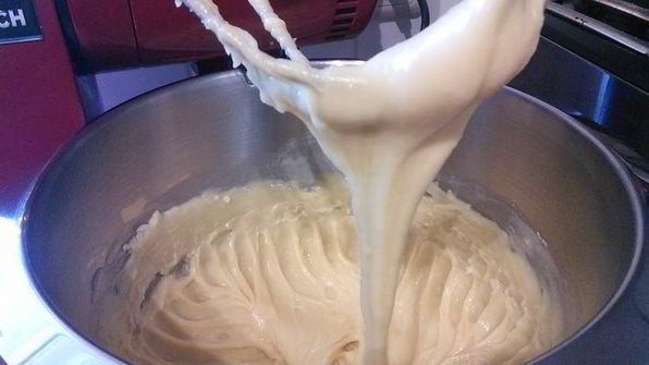 эклеры с шоколадным кремом патисьер