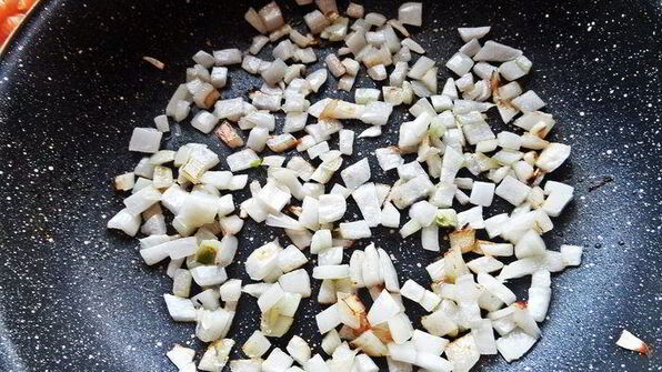 картофельно-рыбная запеканка под соусом бешамель