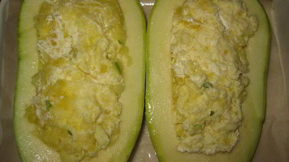 овощная запеканка в кабачке