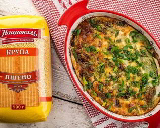 Пшенная запеканка с курицей и шпинатом
