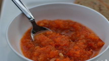 Аджика домашняя с яблоками