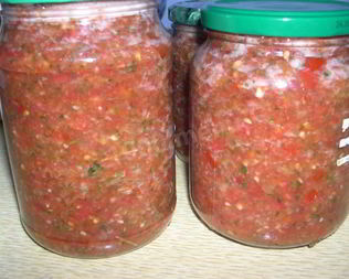 Аджика острая Цветная