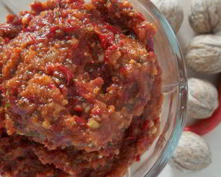 Аджика с орехами