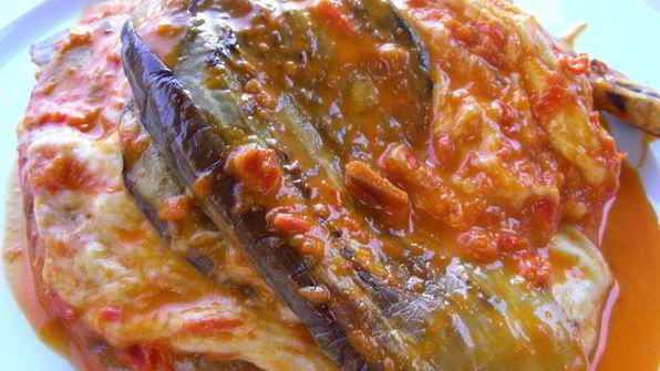 запеканка из баклажанов с аджикой и моцареллой