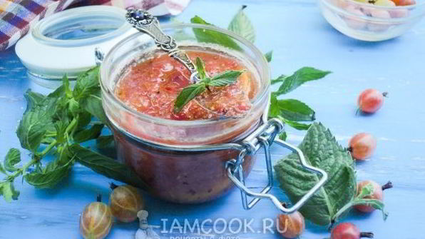 джем из крыжовника, лимона и мелиссы