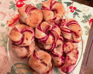 Веночки с клюквенным джемом