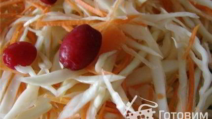 Капуста хрустящая квашеная