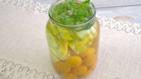 компот из алычи