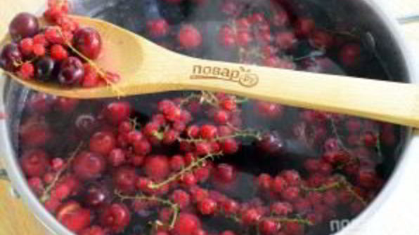 компот из черешни