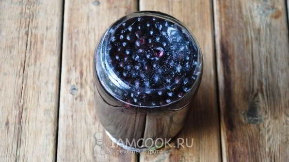 компот из черники