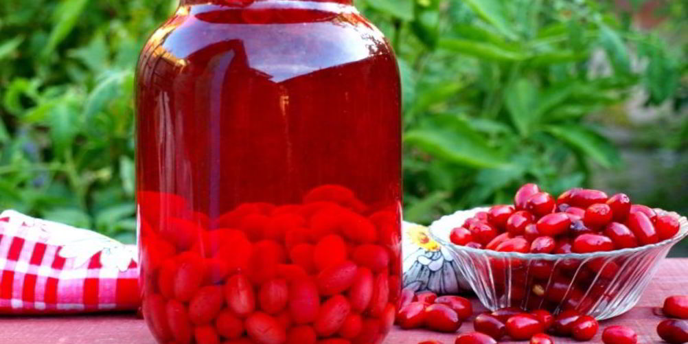 Рецепт компота из кизила на зиму