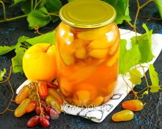 Компот из винограда и яблок на зиму