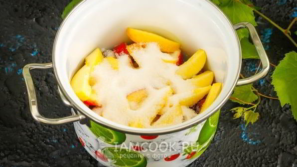 компот из винограда и яблок на зиму