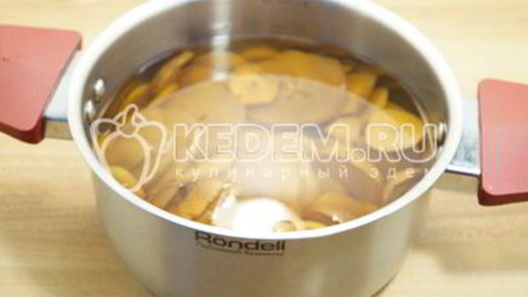 компот из вишни и яблок