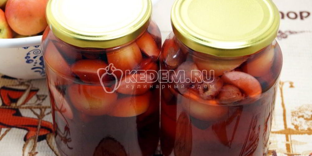 Рецепт компота из яблок и черной смородины