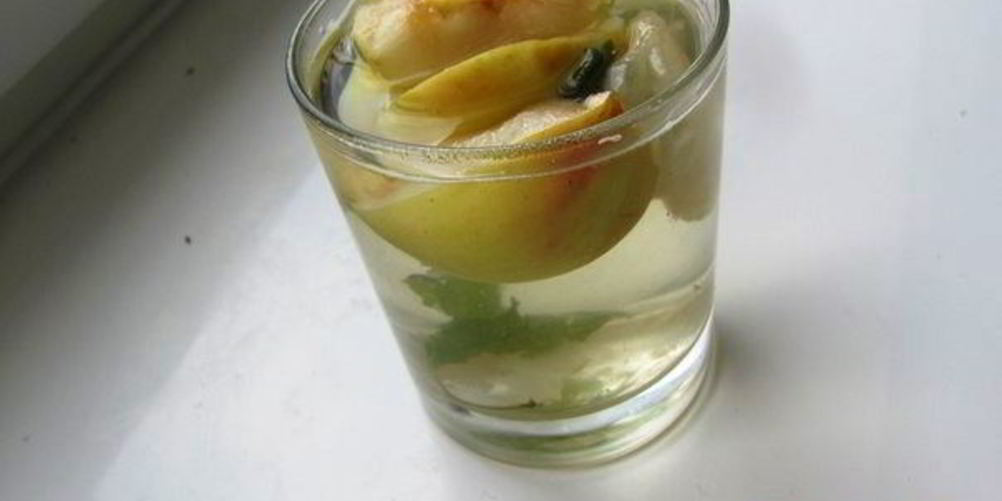 Рецепт яблочного компота из свежих яблок