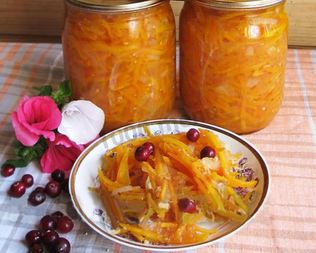 Лук с морковкой на зиму