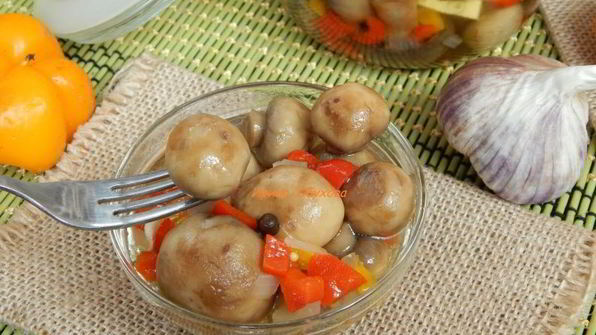 быстрые маринованные шампиньоны