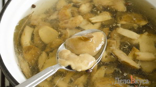 польские грибы маринованные