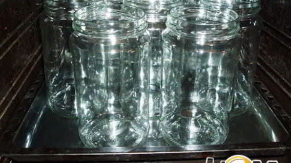 помидоры маринованные с базиликовым ароматом