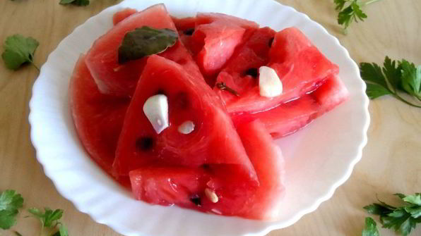 малосольный арбуз