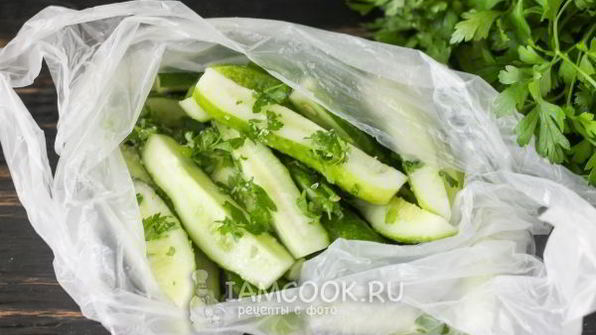 малосольные огурцы в пакете за 2 часа