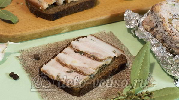 сало в луковой шелухе