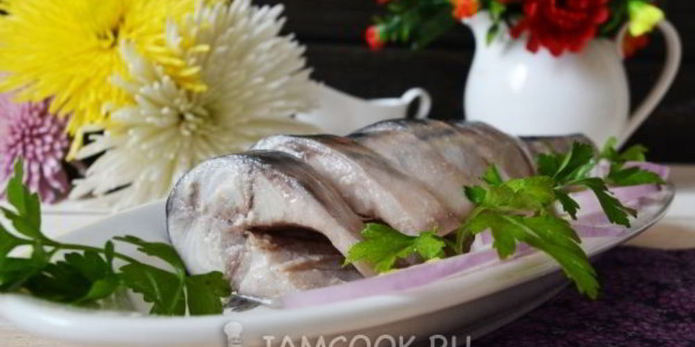 Рецепт скумбрии малосольной