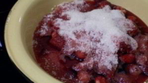 клубничное варенье янтарное