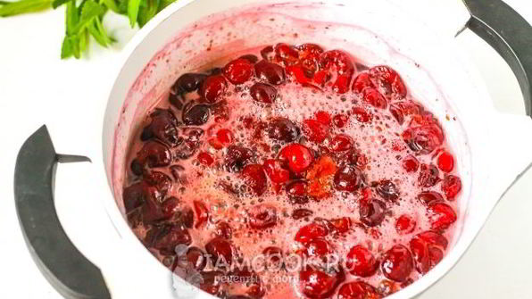 варенье из черешни с грецким орехом