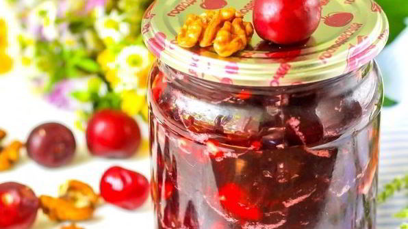 варенье из черешни с грецким орехом