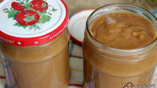 яблочное пюре с вареной сгущенкой на зиму