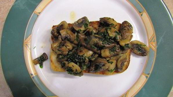 брускетта с грибами