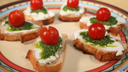 Брускетта с песто