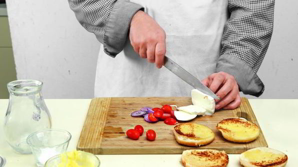 бургер из курицы и индейки