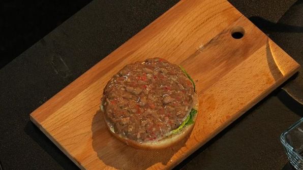 бургер с тунцом и васаби-майонезом