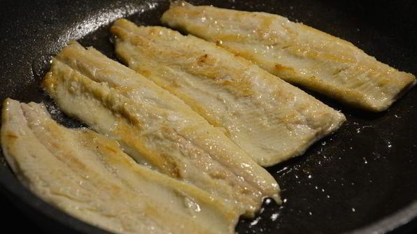 бутерброд с рыбой